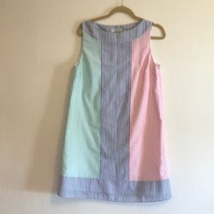 Vineyard Vines Seersucker dress with lining